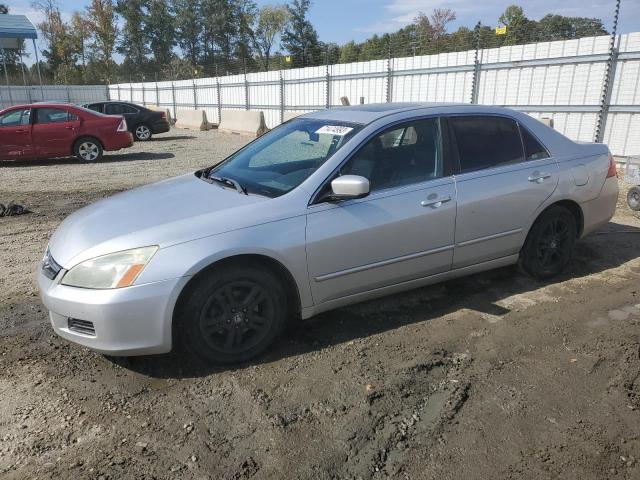 2006 Honda Accord 2.4 Ex VIN: 1HGCM56886A008752 Lot: 40405224