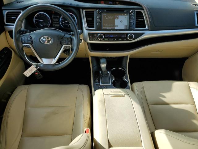 5TDKZRFH9HS213117 Toyota Highlander Se