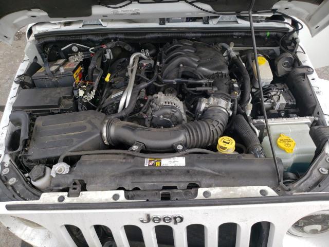 1C4BJWEG4FL757747 Jeep Wrangler Unlimited Sahara