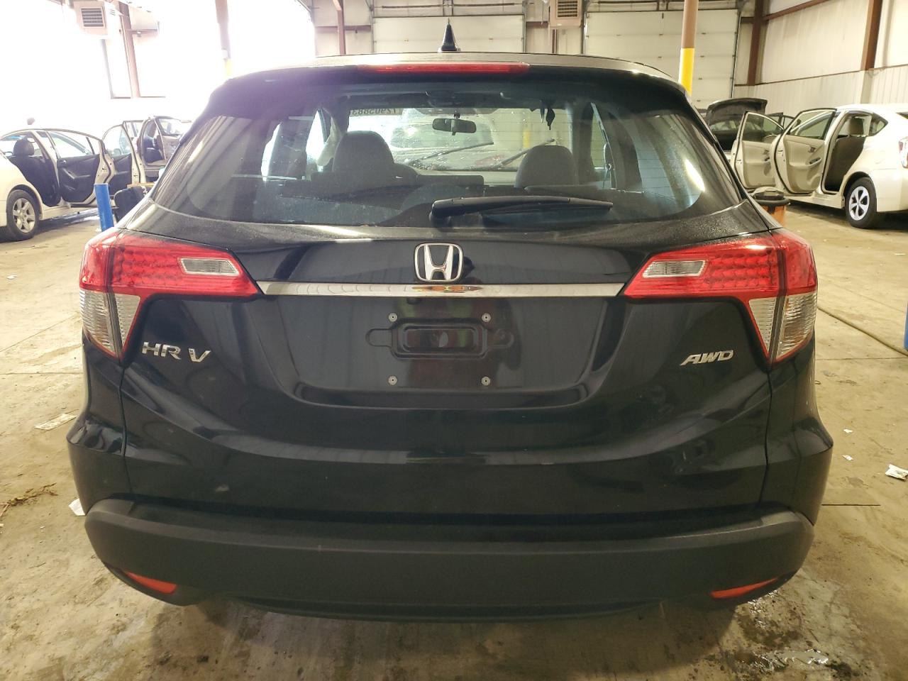 2021 Honda Hr-V Lx vin: 3CZRU6H30MM722417