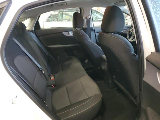 3KPF24AD7PE650054 KIA FORTE LX