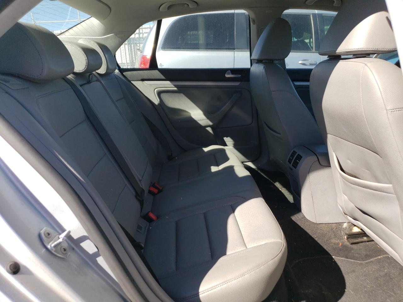 3VWRZ71K29M132531 2009 Volkswagen Jetta Se