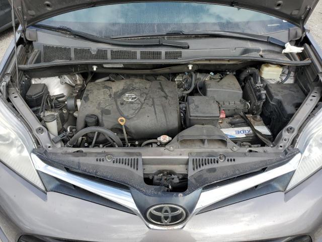 5TDKZ3DC8JS901989 | 2018 TOYOTA SIENNA LE