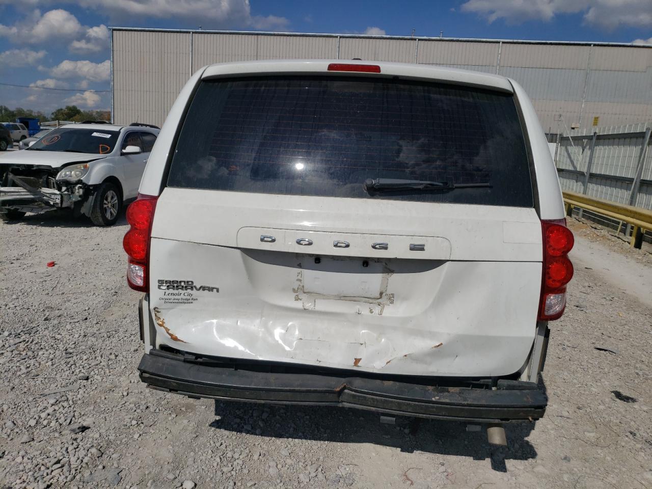 2C4RDGBG4FR687545 2015 Dodge Grand Caravan Se