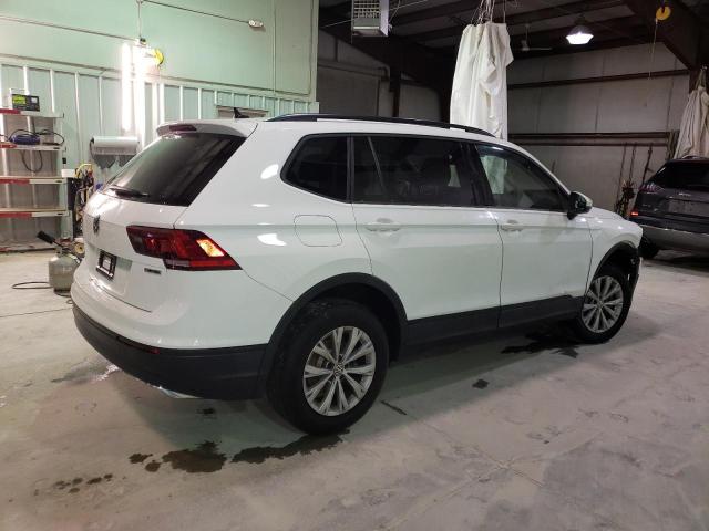 3VV0B7AXXLM032505 Volkswagen Tiguan S 3