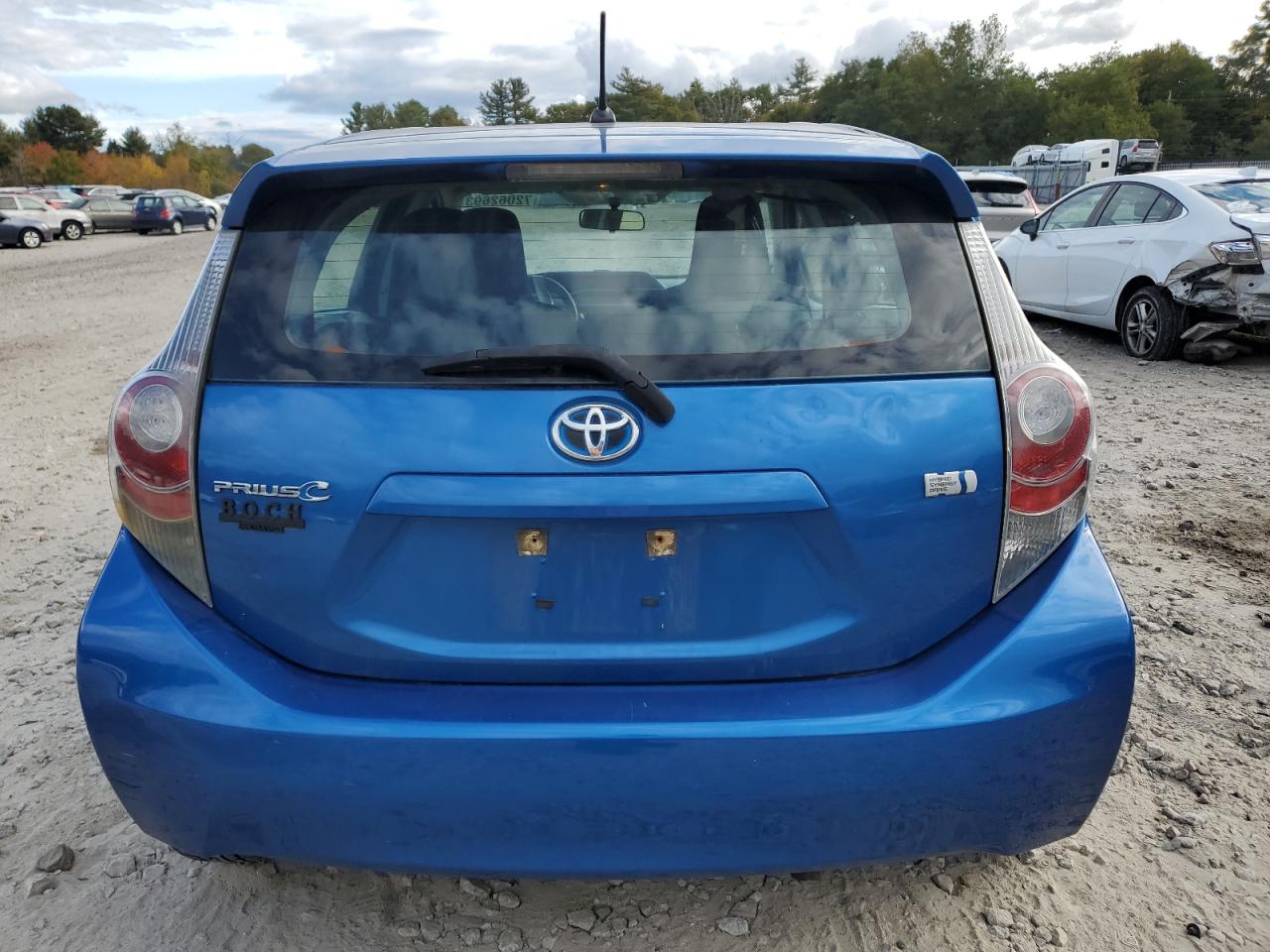 JTDKDTB30E1572306 2014 Toyota Prius C