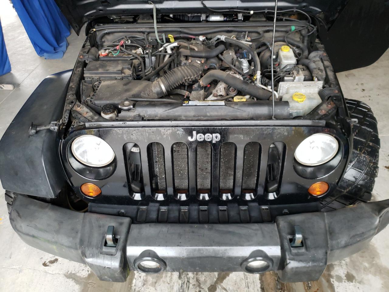 1J4AA2D1XAL213368 2010 Jeep Wrangler Sport