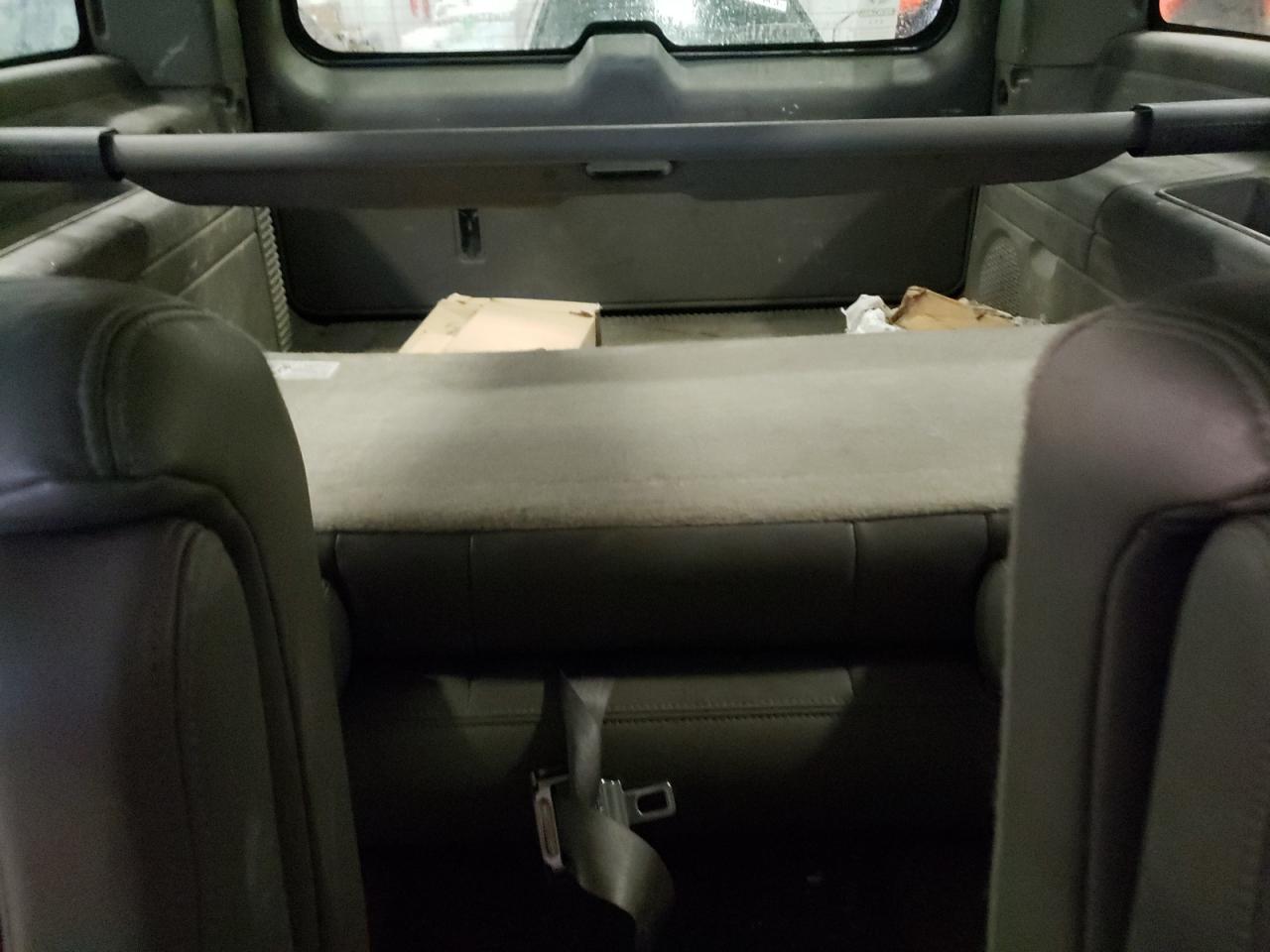 1gnfk16z14j185781 1GNFK16Z14J185781 2004 Chevrolet Suburban K1500