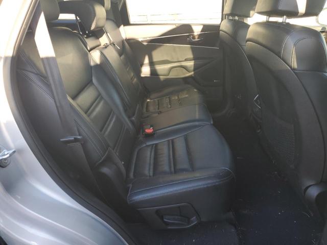 5XYPHDA52KG452893 KIA SORENTO EX