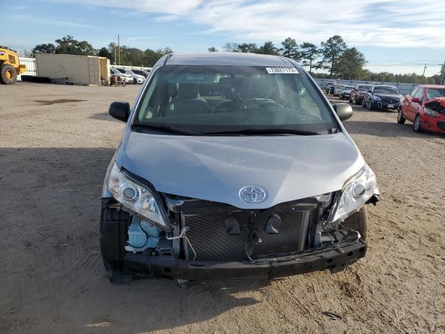 5TDZK3DC3GS700688 Toyota SIENNA