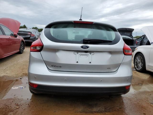 1FADP3K2XGL330403 Ford FOCUS SE