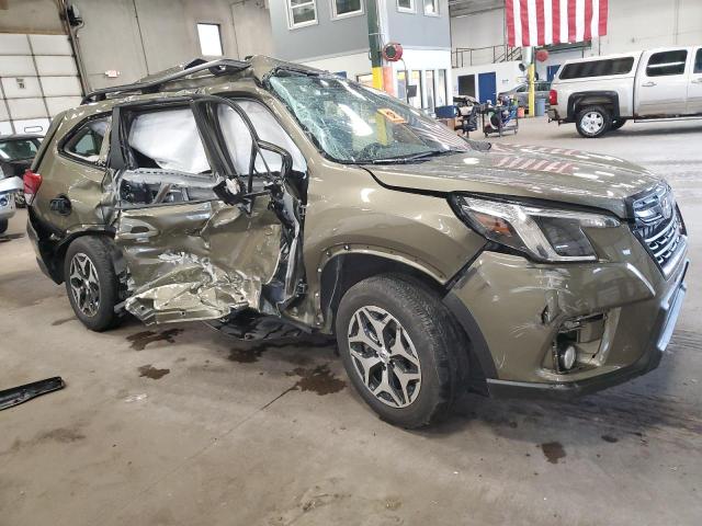 JF2SKAEC4NH408197 Subaru Forester Premium