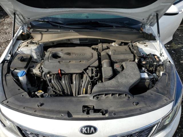 5XXGT4L38KG318114 KIA Optima Lx