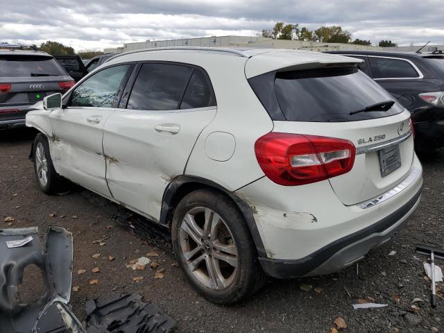 VIN WDCTG4GB8JJ407156 2018 Mercedes-Benz GLA-Class,... no.2