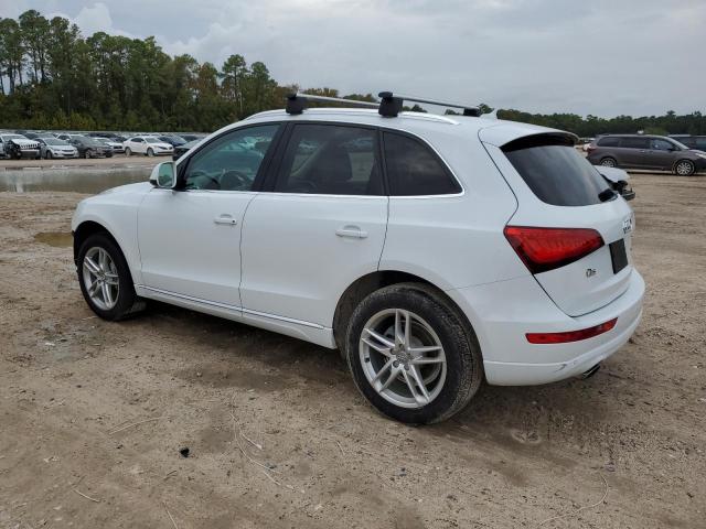 VIN WA1LFAFP8EA094677 2014 Audi Q5, Premium Plus no.2