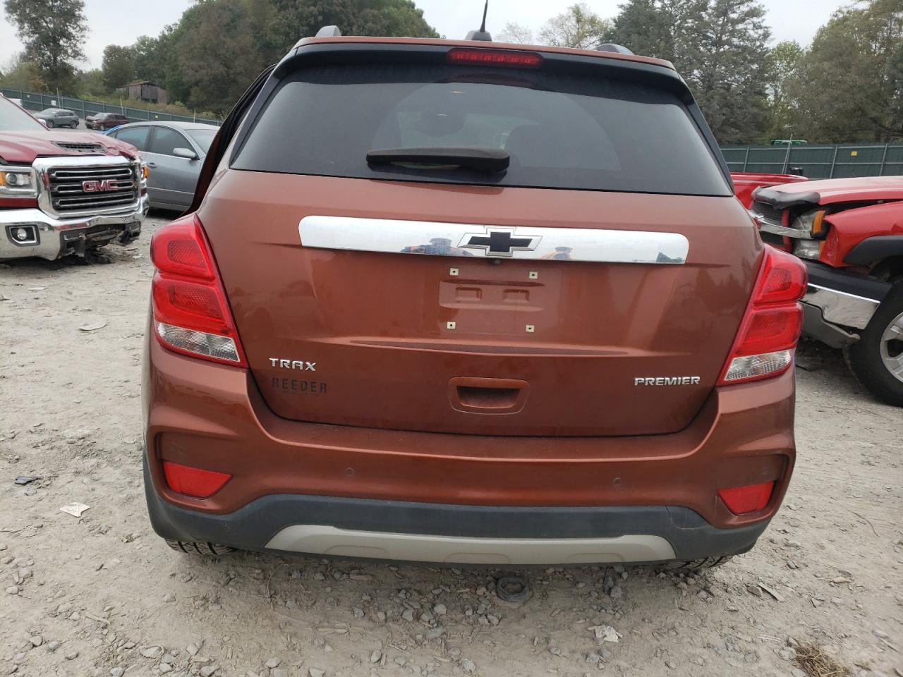 3GNCJMSB0KL216556 Chevrolet Trax PREMI 6