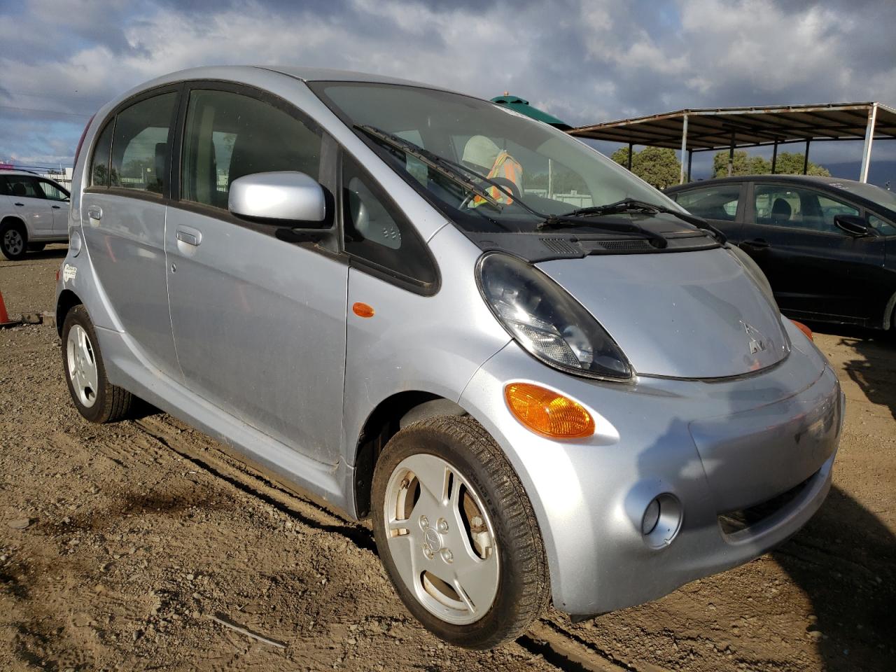 2014 Mitsubishi I Miev Es vin: JA3215H49EU021552