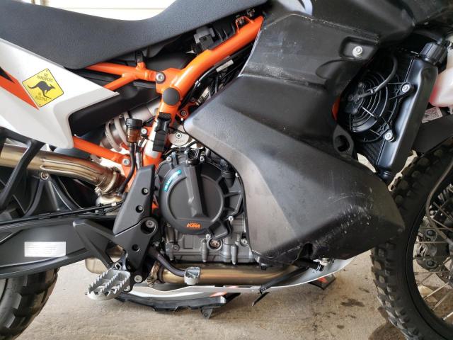 2022 KTM 890 ADVENT - VBKTR640XNM834677