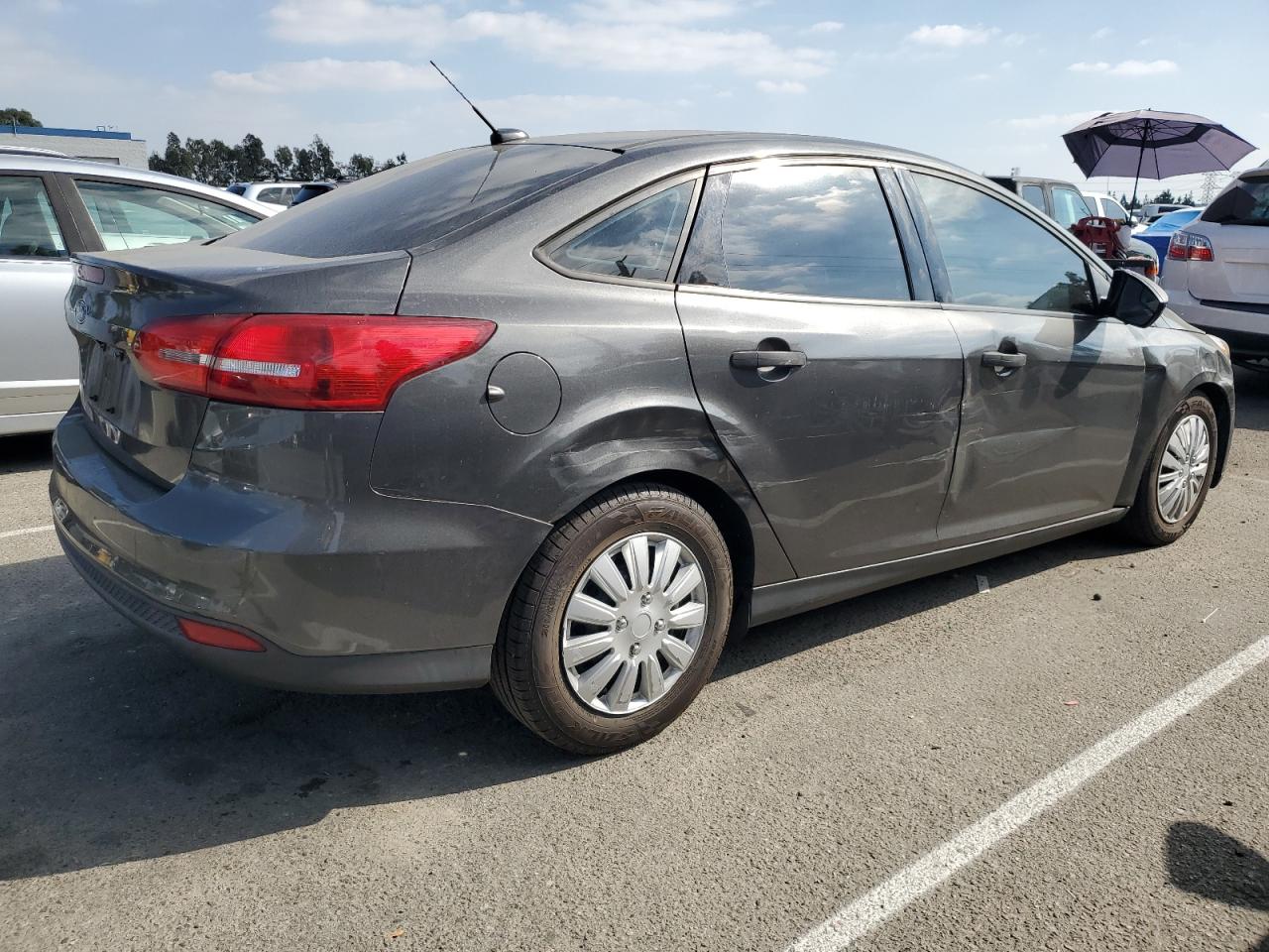 1FADP3E24FL300436 2015 Ford Focus S 1FADP3E24FL300436 2015 Ford Focus S