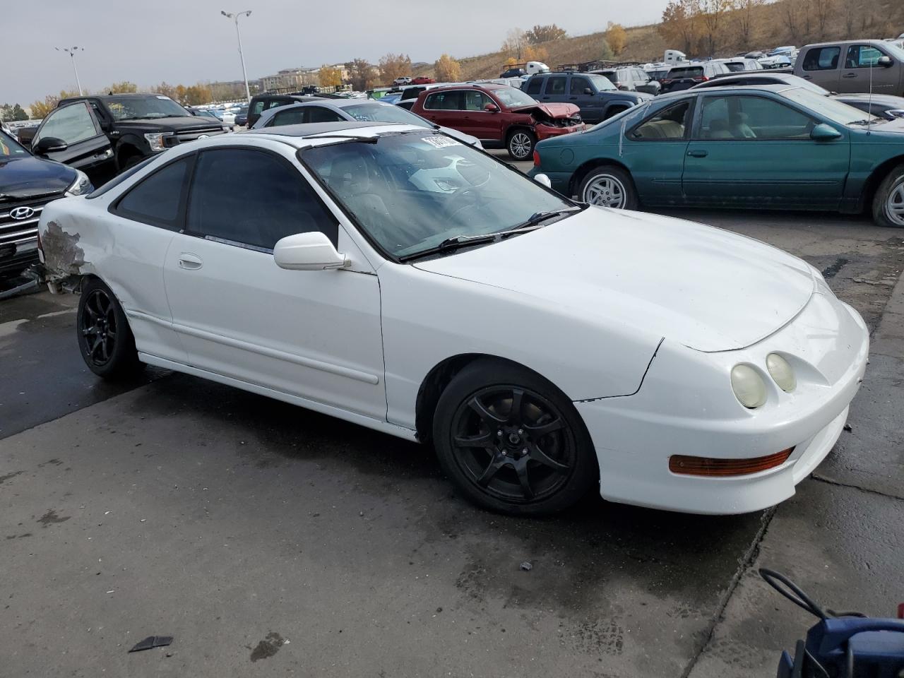 JH4DC4458YS000929 2000 Acura Integra Ls