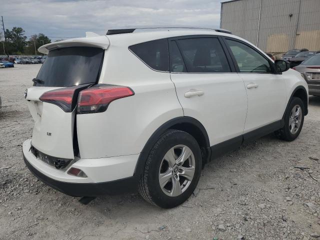 JTMZFREV5GJ094959 Toyota RAV4 LE