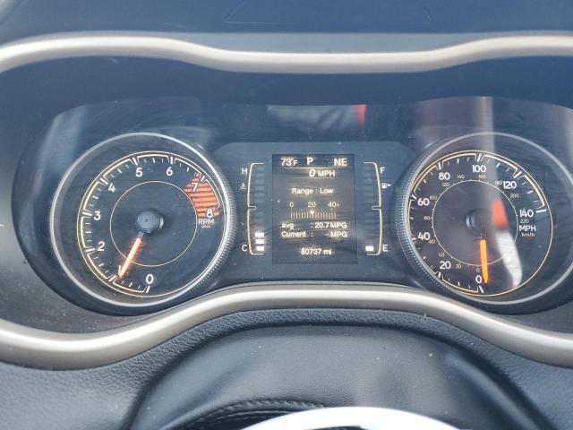 1C4PJLCX2JD588371 Jeep Cherokee Latitude