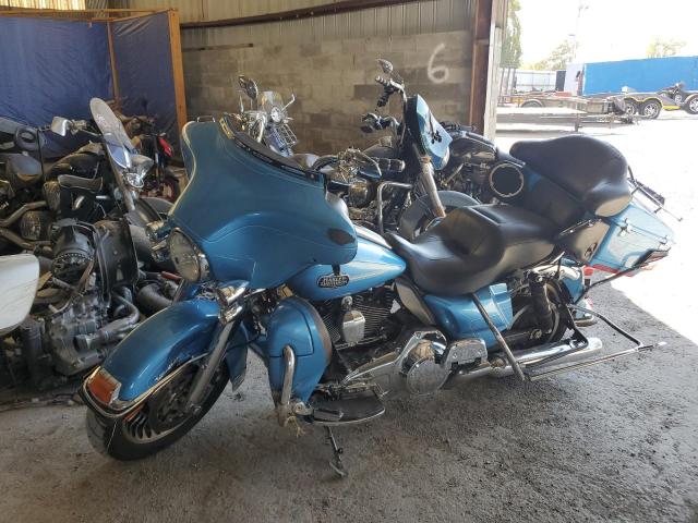 2011 HARLEY-DAVIDSON FLHTCU 1HD1FC419BB664195