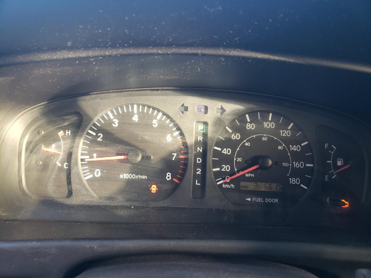 4t3zf13c0xu156319 4T3ZF13C0XU156319 1999 Toyota Sienna Le