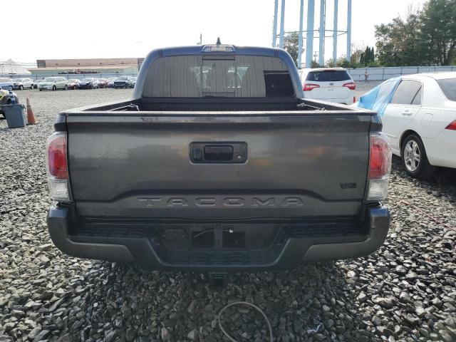  TOYOTA TACOMA 2023 Сірий