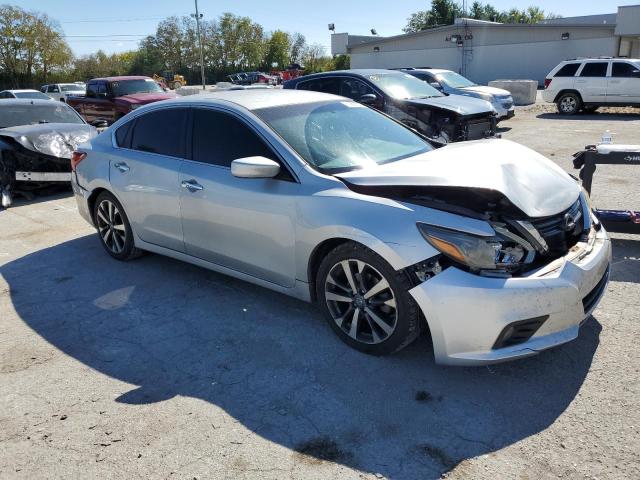 Vin: 1n4bl3ap4hc201820, lot: 71456703, nissan altima 3.5sl 20174