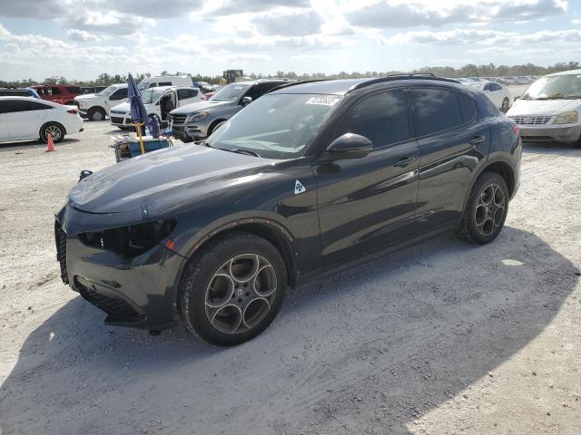 2018 Alfa Romeo Stelvio Sport