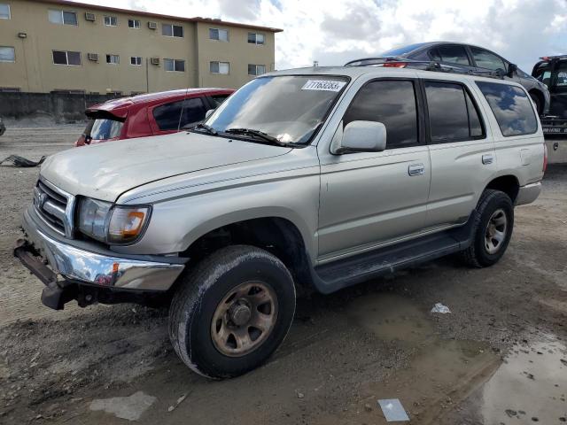 1999 Toyota 4Runner SR5