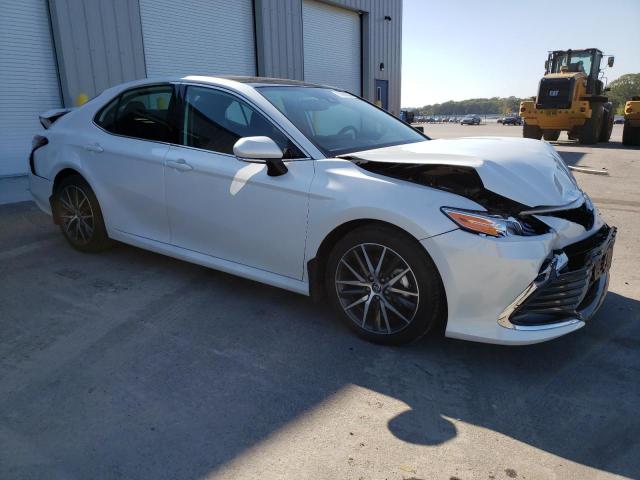  TOYOTA CAMRY 2023 Білий