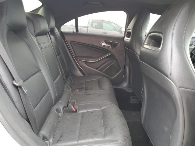 WDDSJ4EB2FN245164 Mercedes-Benz CLA 250