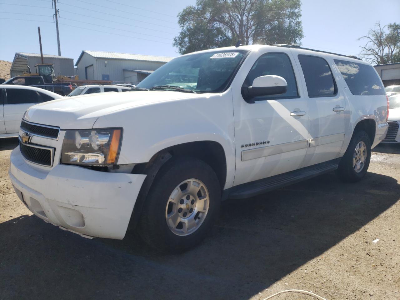 1GNSCJE02ER100223 2014 Chevrolet Suburban C1500 Lt