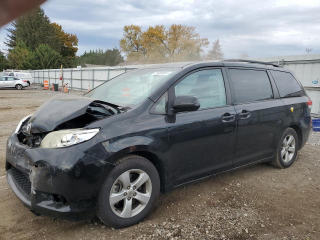 2012 Toyota Sienna LE