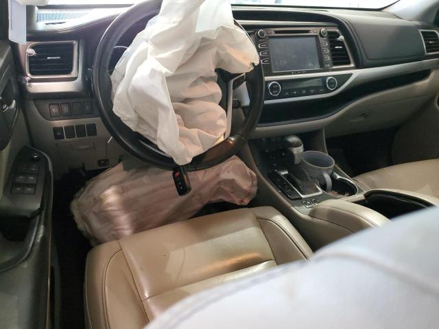 5TDJZRFH1JS827435 Toyota Highlander Se