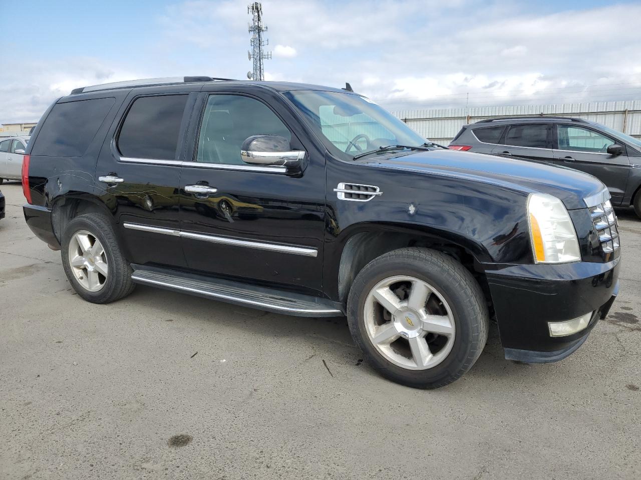 1GYEC63808R172113 2008 Cadillac Escalade Luxury