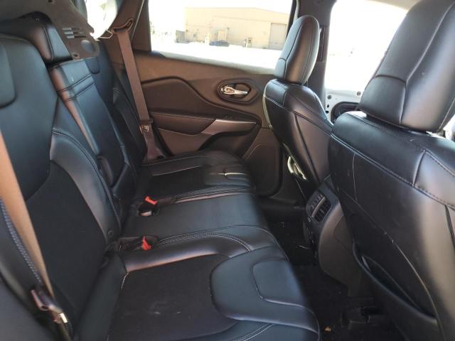 1C4PJLLX1KD206106 Jeep Cherokee Latitude Plus