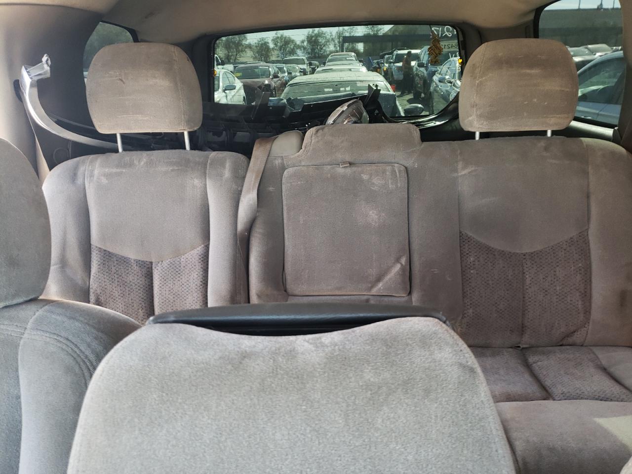 1GNEC13V13R315990 2003 Chevrolet Tahoe C1500