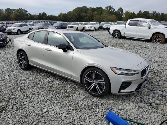 2019 VOLVO S60 T6 R-D 7JRA22TM5KG013850