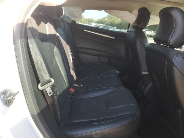 3FA6P0K99HR206002 Ford Fusion Titanium