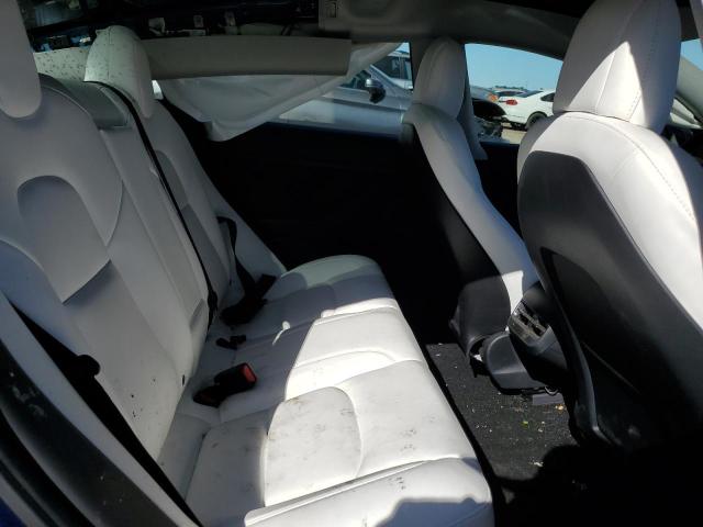 Фото: 5YJ3E1EC1MF984547 - 10