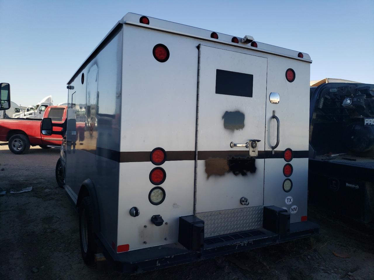 1fdrs6pm7hka36180 1FDRS6PM7HKA36180 2017 Ford Transit T-350 Hd