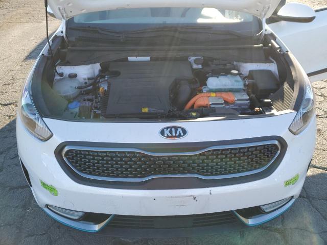 KNDCM3LD3J5202479 KIA NIRO LX