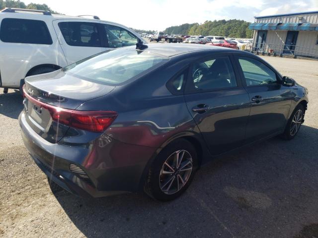 3KPF24AD0PE568070 Kia Forte LX 3