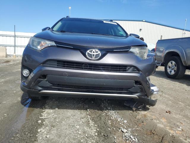 Паркетники TOYOTA RAV4 2016 Сірий