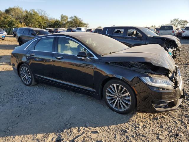  LINCOLN MKZ 2017 Чорний