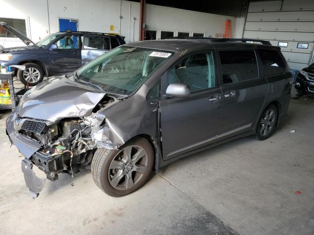 5TDXZ3DC6JS934933 2018 TOYOTA SIENNA, photo no. 1