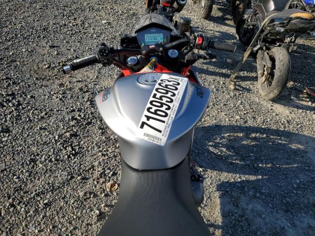 2022 APRILIA TUONO 660 ZD4KSUL04NS000198